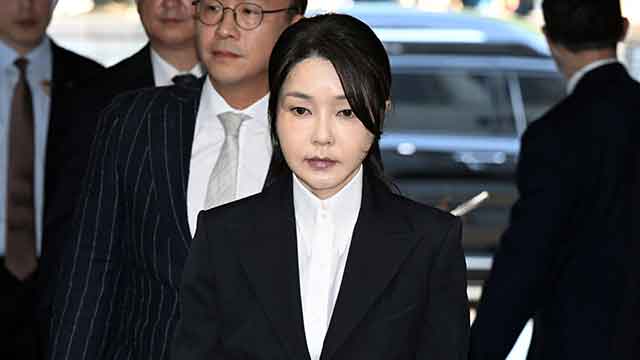 김건희 서울남부구치소 대기…‘집사’ 귀국 전 인터뷰