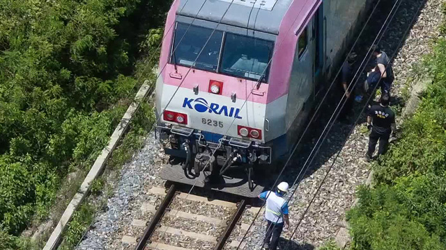 ‘7명 사상’ 청도 열차사고…<br>경찰·노동당국 원인 조사