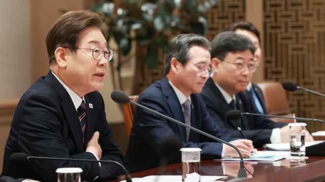 [속보] 이 대통령 “이태원 참사 철저한 진상규명…유가족·피해자 아낌 없이 지원”