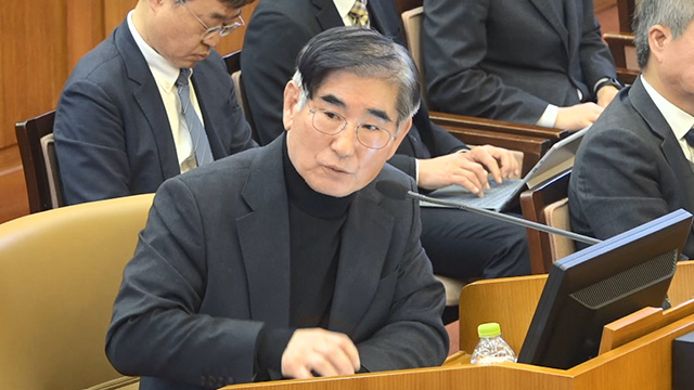 서울고법 “김용현 ‘추가기소 집행정지’ 여부는 담당 재판부 판단 사항”