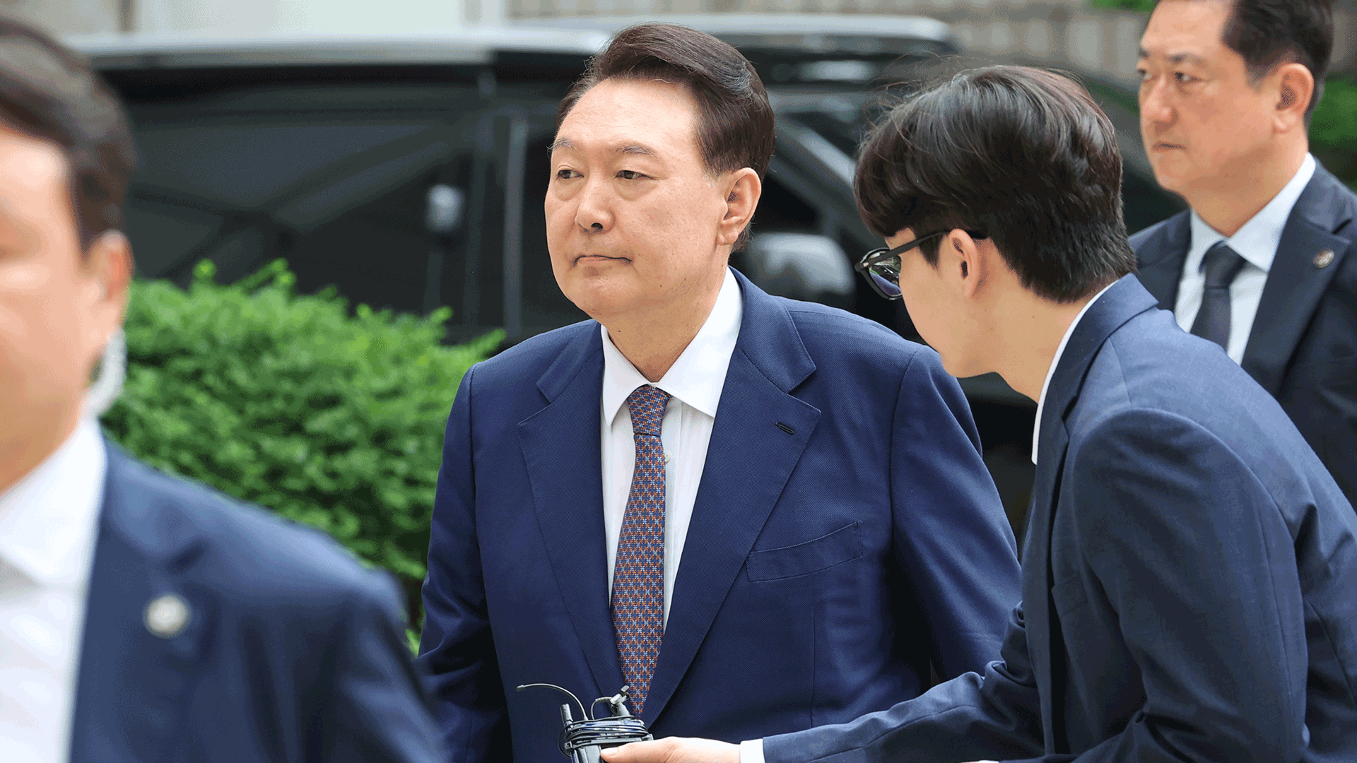 윤석열 전 대통령 체포영장 기각…특검 “28일 오전 출석 요구”