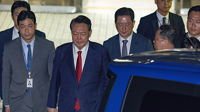 윤 전 대통령, 내일 내란 재판 불출석 예고…“건강상 이유”
