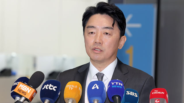 강훈식 비서실장도 미국행…“한 마디라도 더 설득하려면 당연히 가야”